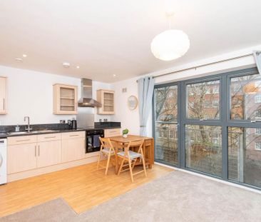 1 bedroom flat to rent - Photo 4