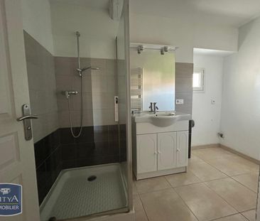 Location Appartement 3 pièces 81m² MAZAN 84380 - Photo 4