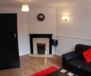 Fantastic Highly Desirable 2-bedroom apartment – rent direct from... - Photo 1