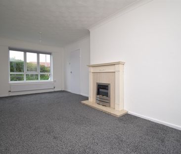 Grange Road, Castleford - Photo 1