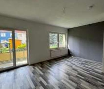 Schöne 2 Zimmer-Wohnung mit Balkon - Foto 1