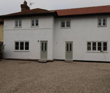 2 bedroom semi-detached house to rent - Photo 5