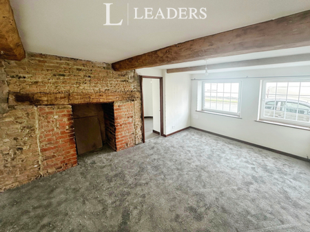 3 bedroom semi detached to rent High Street, Arlingham, Gloucester, Gloucestershire, GL2 - Photo 2