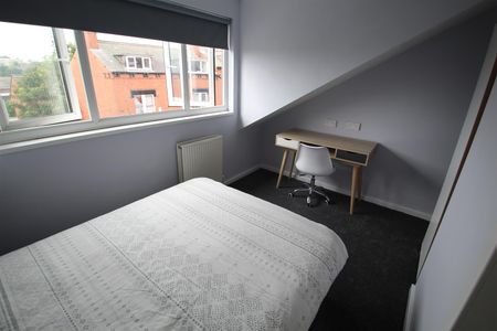 Hartley Grove, Woodhouse, LS6 2LD, Leeds - Photo 4
