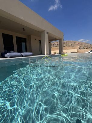 Βίλα για ενοικίαση Ανάβυσσος - Photo 1