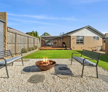 Spacious Family Home - Photo 2