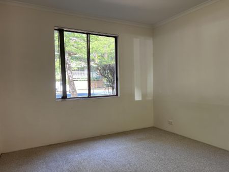 Fantastic Ground Floor Kingston Apartment - Photo 2