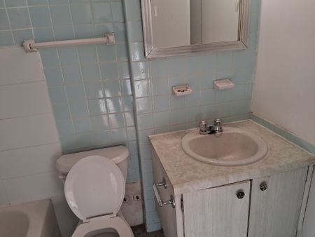 For Lease - 191 St George Street Unit# 602, Toronto, Ontario - Photo 2