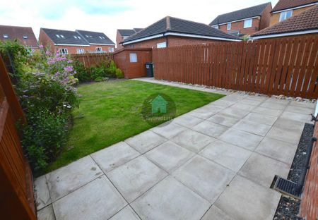 3 bedroom semi-detached house to rent - Photo 5