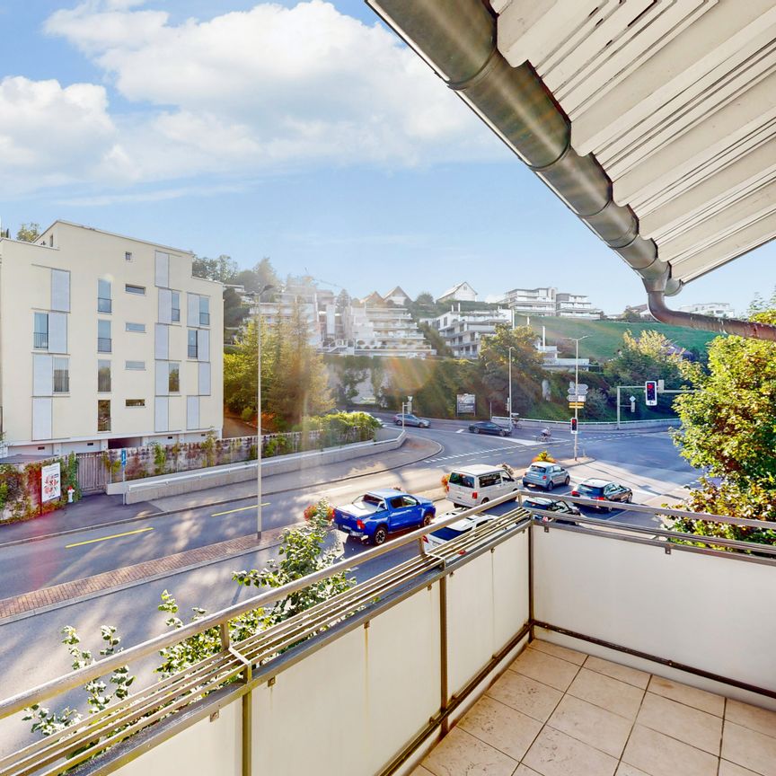 Tolle Familienwohnung an verkehrsgünstiger Wohnlage! - Photo 1