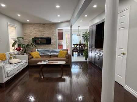 For Lease - 6682 Bansbridge Crescent, Mississauga, Ontario - Photo 5