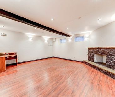 For Lease - 359 Rathburn Road Unit# Main, Toronto, Ontario - Photo 3