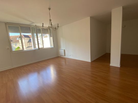 Location Appartement 3 pièces 91m² - Photo 1