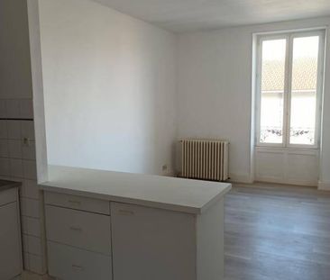 Location appartement t2 39 m² à Villefranche-de-Rouergue (12200) - Photo 1