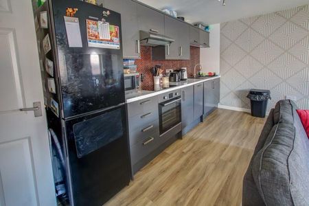 2 bedroom apartment to rent - Photo 2