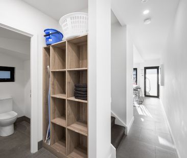 7-bedroom shared house / townhouse, Woodmere Avenue - Photo 4