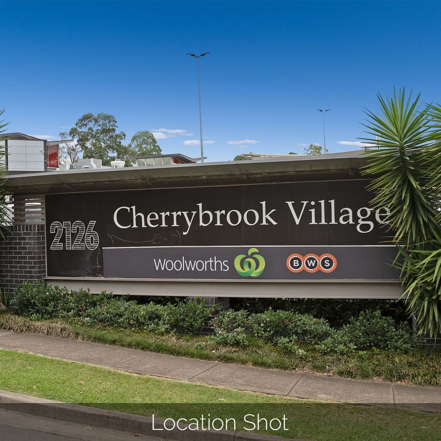 3 Bedroom Townhouse in Sought After Schooling Catchment - Photo 1