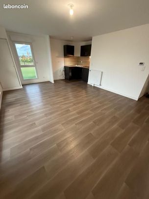 Location Appartement T3 avec terrasse et parking - POITIERS - Photo 1