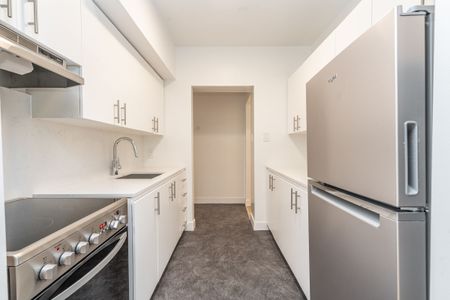 36 Castle Frank Road - Photo 2