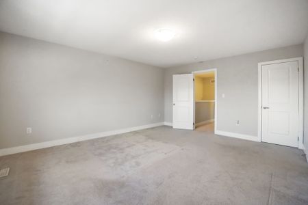 For Lease - 177 Edgevalley Road Unit# 122, London East, Ontario - Photo 2
