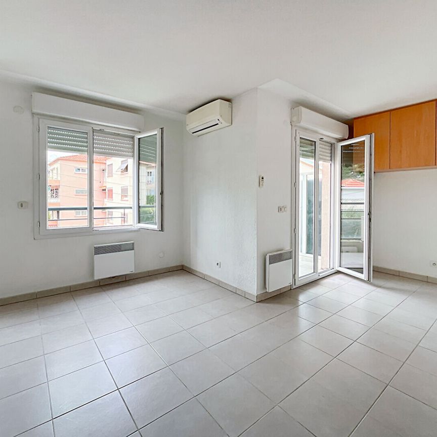 Appartement Cagnes-sur-Mer 1 pièce(s) VIDE - Photo 1