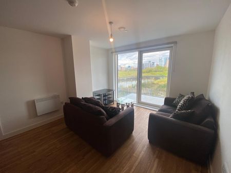 2 Bed Flat, Pomona Strand, M16 - Photo 2
