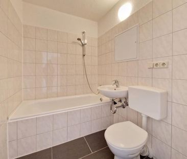 3-Zimmer-Wohnung! Hereinspaziert! - Photo 1