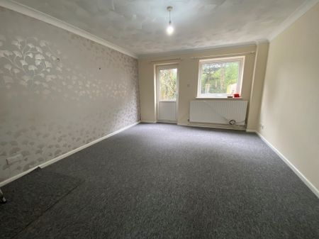 Chetnole Close, BH17, Canford Heath, BH17 8BE, Poole - Photo 3