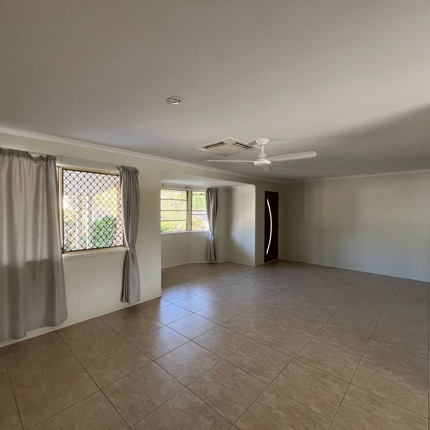 3 BEDROOM HOME NORTH MACKAY - Photo 1
