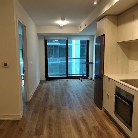 For Lease - 1 Jarvis Street Unit# 816, Hamilton, Ontario - Photo 1