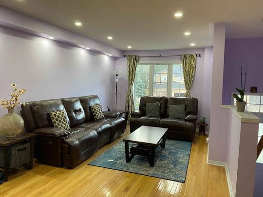 For Lease - 878 Scollard Court Unit# 8, Mississauga, Ontario - Photo 1