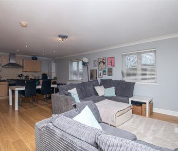 2 bedroom apartment to rent - Photo 3