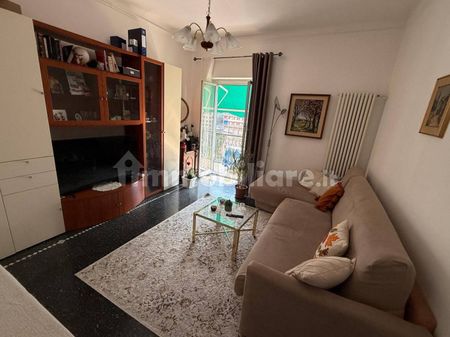 Quadrilocale via del Lagaccio 38, Lagaccio, Genova - Photo 2