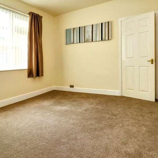 Hope Street, Newton-le-willows, WA12 - Photo 1