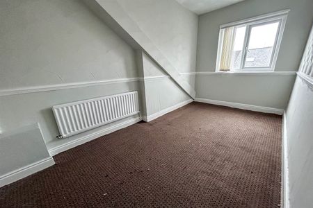 2 bed house to rent in Finsbury Street, Monkwearmouth, SR5 - Photo 3