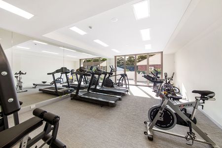 AB405/6-18 University Road, Miranda NSW 2228 - Apartment For Rent | Domain - Photo 4