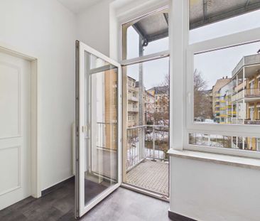 Frisch renovierte 3-Raum Wohnung mit Balkon zentrumsnah in Plauen - Photo 1