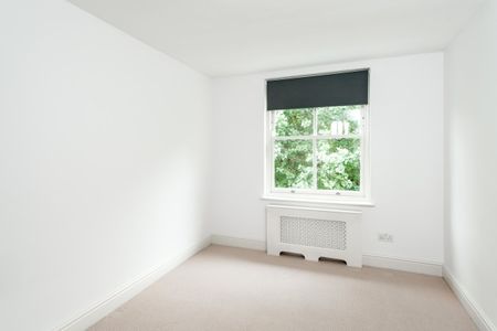 4 bedroom terraced house to rent - Photo 5
