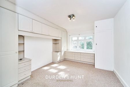 St. Johns Road, Epping - Photo 5