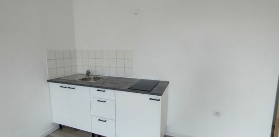 Location Appartement 2 pièces 39m² - Photo 2