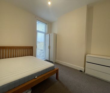 Carlisle Street, Splott - Photo 4