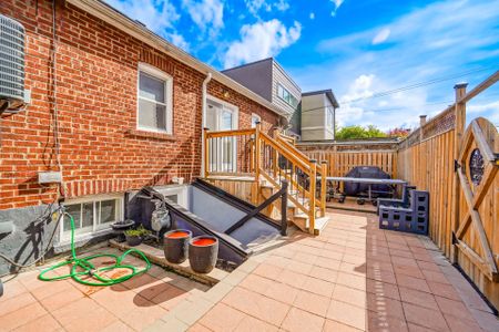 For Lease - 86 Lesmount Avenue Unit# Lower Unit 2, Toronto, Ontario - Photo 4