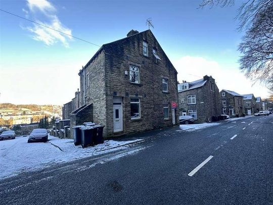 Hainworth Wood Road,keighley, BD21 - Photo 1