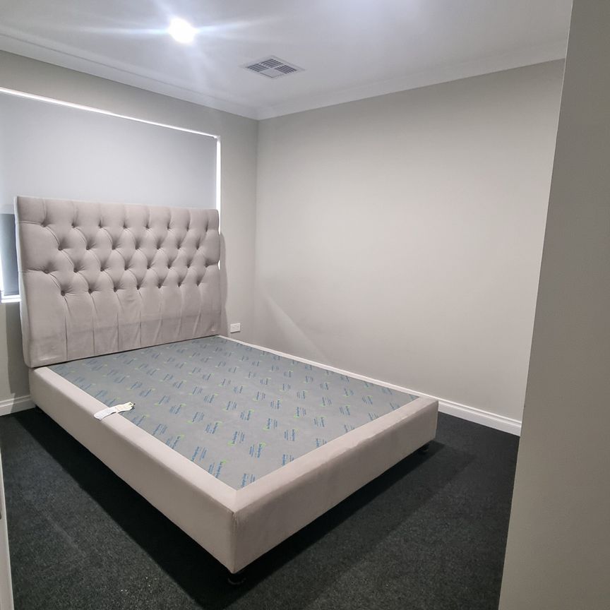 Henley Brook - Photo 1