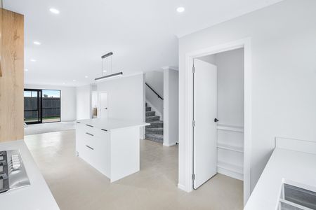 Introducing this stunning, brand new three-bedroom, two-bathroom home, expertly crafted by the reputable Friendship Builders. - Photo 5