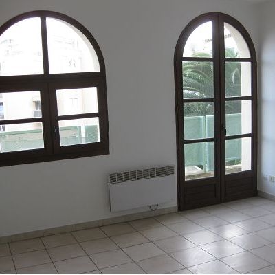 Location Appartement 2 pièces 35m² SETE 34200 - Photo 1