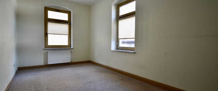 Helle 3-Raum-Erdgeschosswohnung mit Balkon und Stellplatz - Photo 1