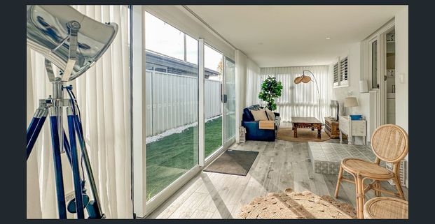 Furnished Beautifully Renovated Family Home - Photo 1