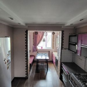 Apartament cu 2 camere de inchiriat in zona Aurel Vlaicu - Fotografie 2