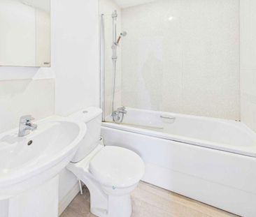 2 bedroom townhouse to rent - Photo 6